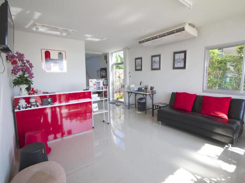 Honghub Sakon Hotel Sakon Nakhon Εξωτερικό φωτογραφία